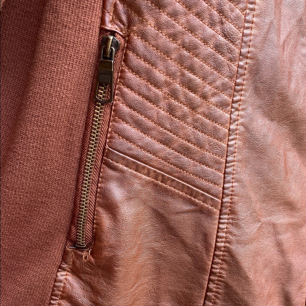 Valerie Stevens Tan Faux Leather Jacket - Picture 9 of 12